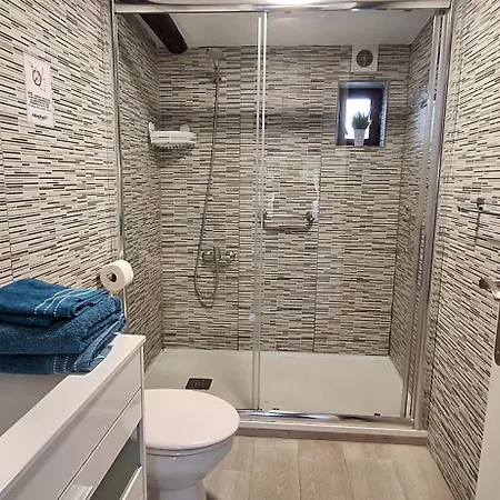 La Casilla De Ois-betanzos-a Coruna * Coiros